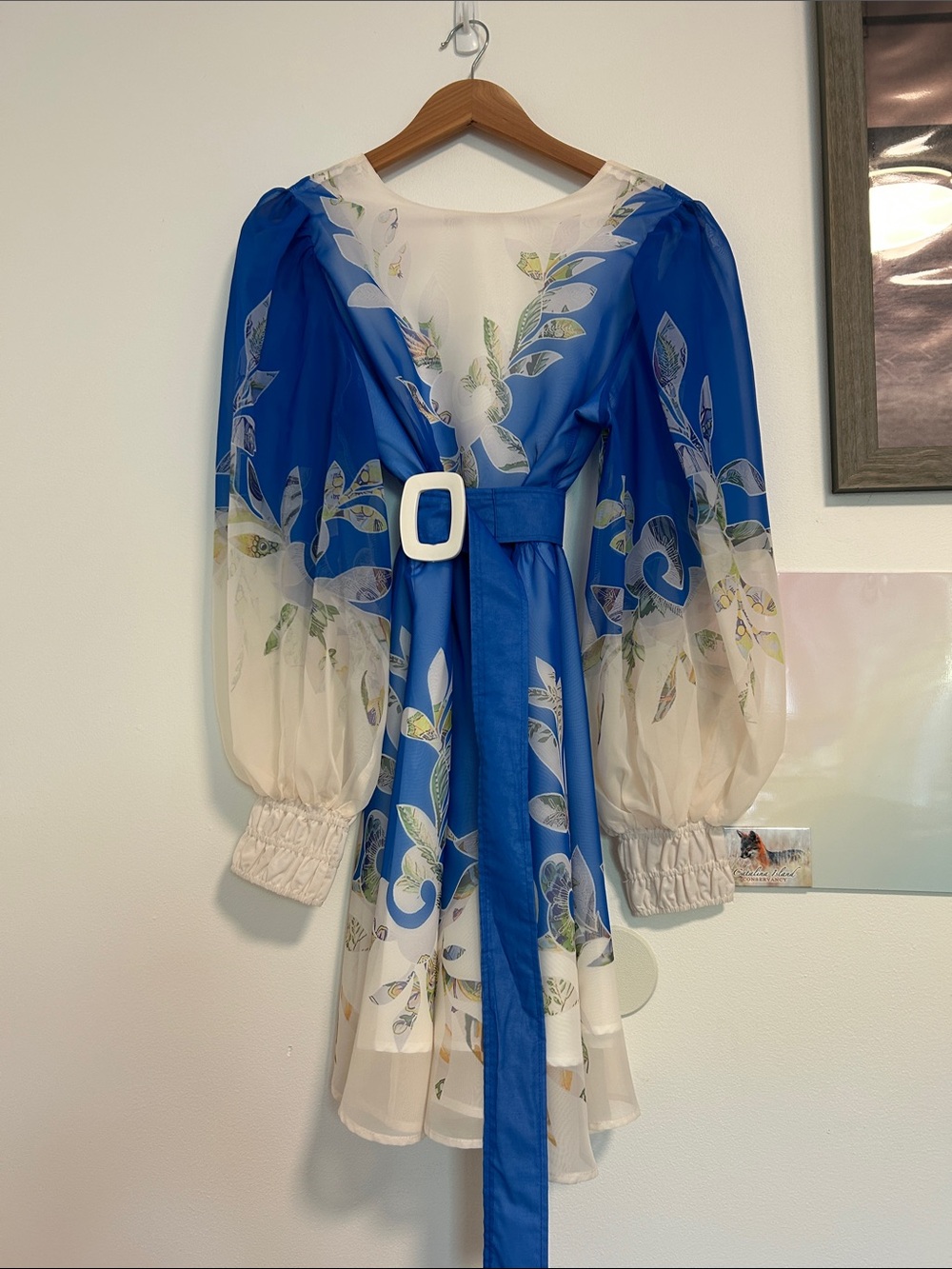 Blue & Ivory Floral Belted Puff-Sleeve Dress